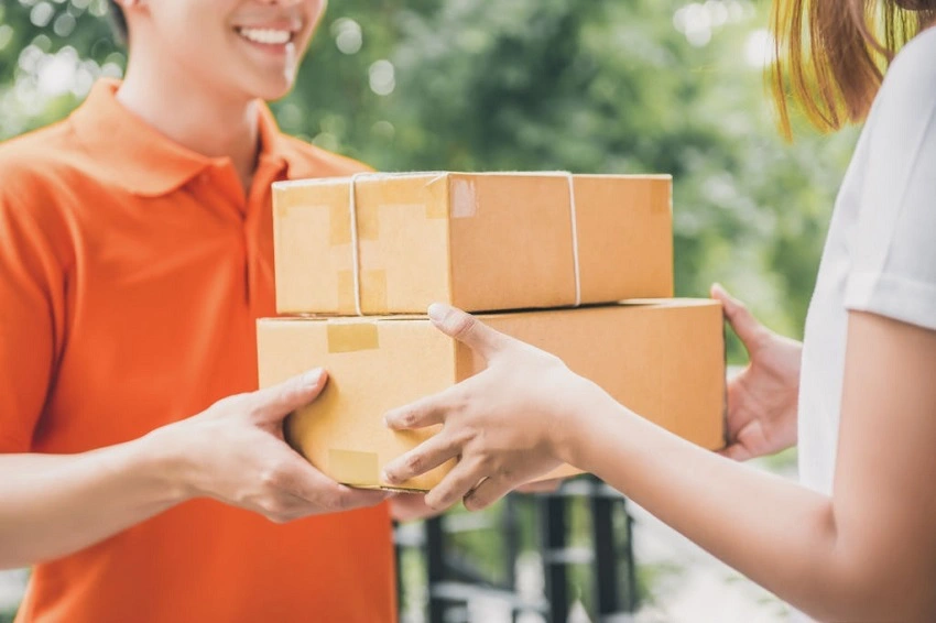Đi tìm lời giải đáp: "Tranh trúc chỉ có bền không?" 6 lưu ý vận chuyển tranh