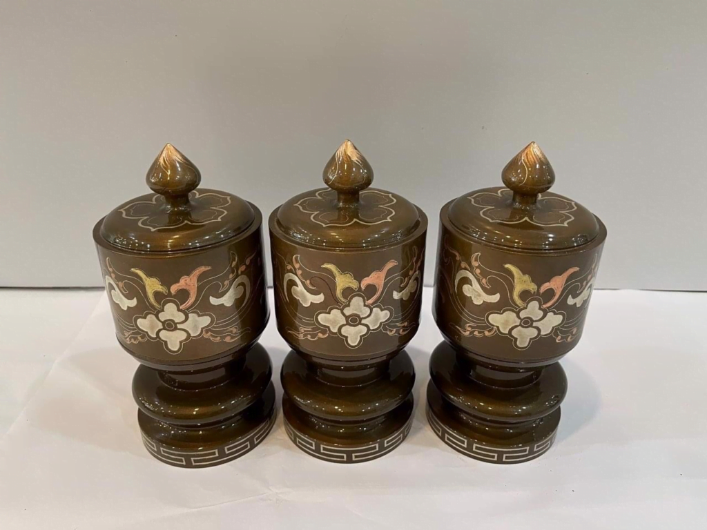 Nguyên tắc về cách sắp xếp bàn thờ gia tiên mang lại tài lộc cho 12 con giáp 14 Bộ đài thờ (cách sắp xếp bàn thờ gia tiên)